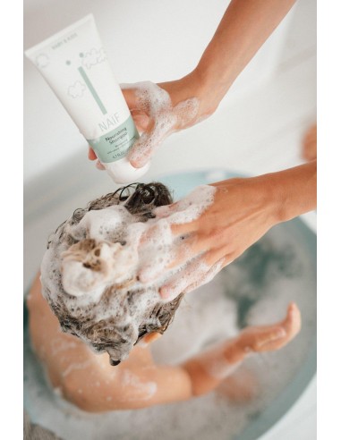 NAÏF - Niisutav šampoon 200ml