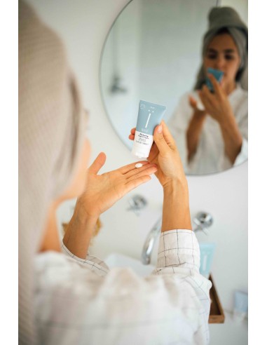 NAÏF - Toitev öökreem mandliõliga 50ml - 18,30 €