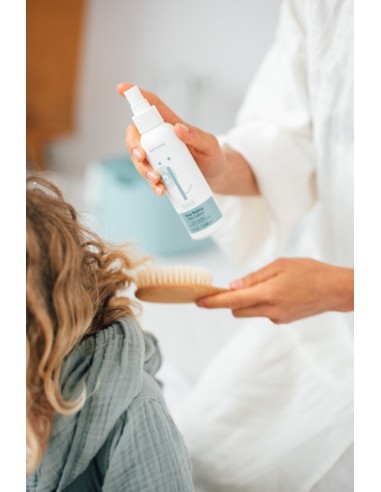 NAÏF&nbsp;- Niisutav ning pusasid harutav juuksevedelik puuvillaseemne ekstraktiga, 150ml