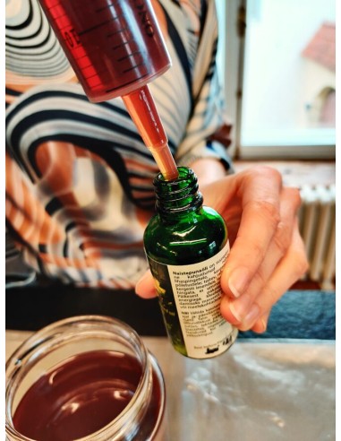 Reial - Naistepunaõli 50ml