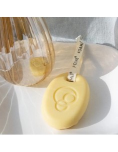 Foamie - 2IN1 tahke keha ja juustepesuvahend vanilje ja mandliõliga, 80 gr 2