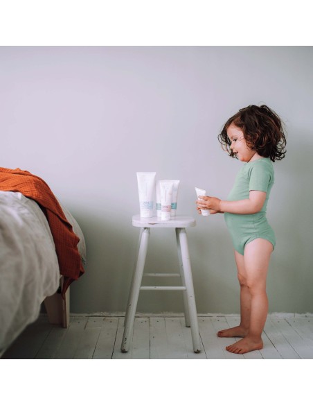 NAÏF - Pisaravaba pesugeel puuvillaseemne ekstraktiga, 100ml