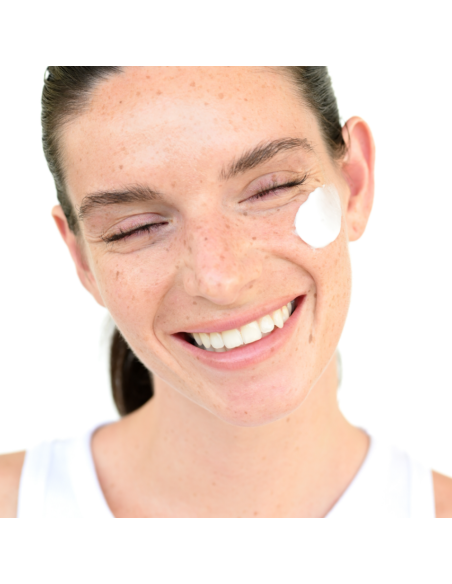 La Cure Beauté - Näopuhastuspiim "Rich Milky Cream Cleanser" 200ml