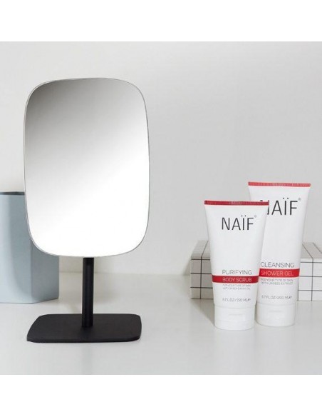 NAÏF - Dušigeel linaseemne ekstraktiga 200ml